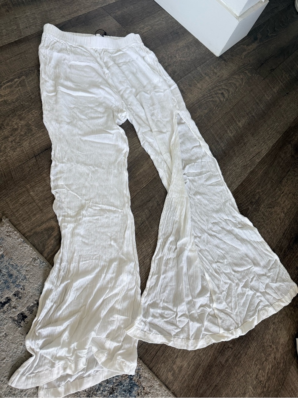 Nasty Gal White Wide Leg flowy Pants